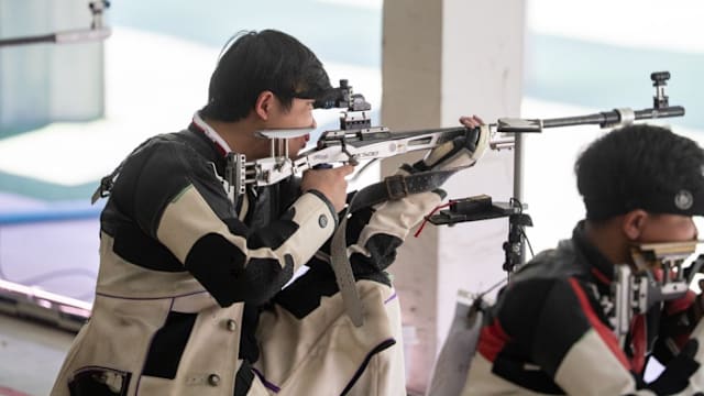 巴尔吉闪耀维拉马林，精彩进球与助攻助巴萨逆转贝蒂斯（巴尔吉维拉马林一传一射，助巴萨逆转战胜贝蒂斯）