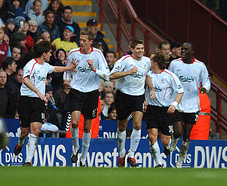 越南U21女排成绩作废！球员性别争议尘埃落定，国际排联修正排名（越南U21女排战绩被取消：性别争议告一段落，国际排联更新排名）