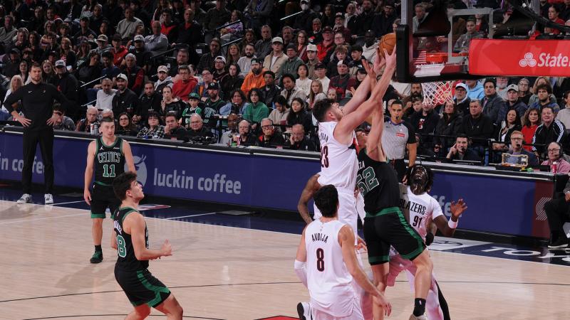 美记：格里芬当年也想终老快船，结果续约7个月后被交易至活塞（美媒曝：格里芬曾盼在快船退役，续约仅7个月后即被交易至活塞）